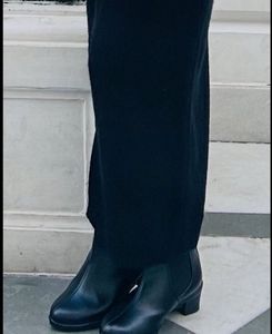 Classic Black Chelsea Boots