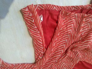 Sera Fitted Crop Top
