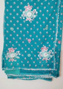 Embroidered Chiffon Saree 🩷