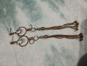 Elegant Dangle Earrings with Rhinestone Detail