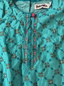 Beautiful Teal Kurta with Metallic Print
