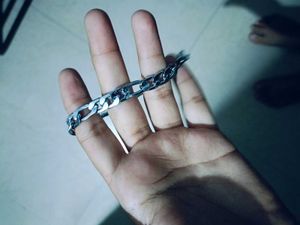 Stylish Chain Link Bracelet