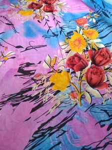 Printed Saree With Unstitched Blouse