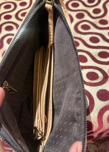 Completely New Crocodile Embossed Shoulder Bag
