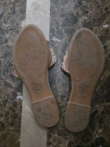 Embroidered Beige Slides