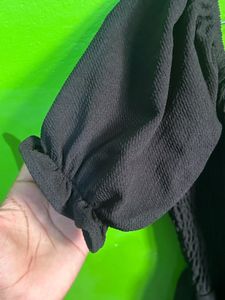 Shein Stylish Black Smocked Puff Sleeve Dress