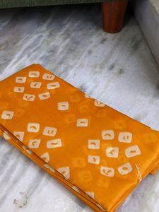 Bandhini Print Sarees With Gold Zari Boarder