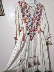 White Embroidered Kaftan