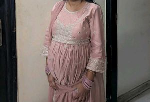 Elegant Peach Embroidered Kurta Set