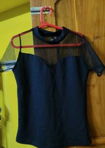( like new) black tops