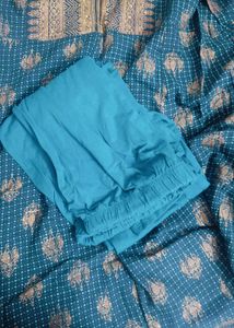 Teal &amp; Gold Printed Kurta with leggings