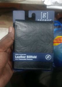 George Super Capacity Billfold Wallet