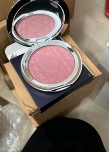 Dior Highlighter Compact