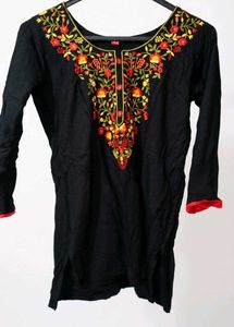 Black Embroidered Kurta
