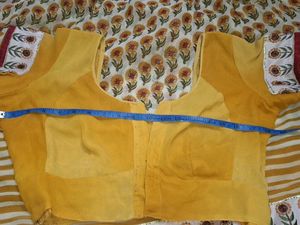 Half Pettern Saree With Blouse