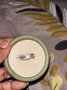 Sparkling Ring