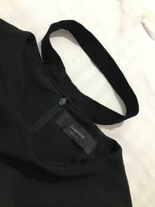 Imported Black Korean Top 🇰🇷