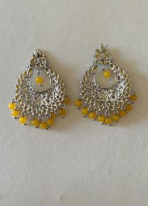 Stunning dark pink &amp; Gold Jhumka Earrings