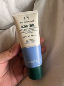 The Body Shop Skin Defence SPF 50 PA+++