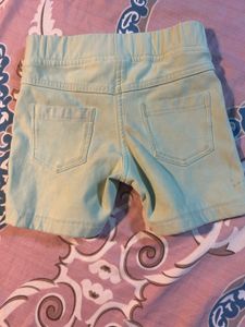 Tiny girl shorts combo 4-5Y