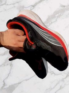 PUMA RUNNING SNEAKERS 👟