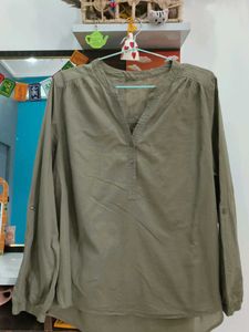 Olive Green V-Neck Long Sleeve Top