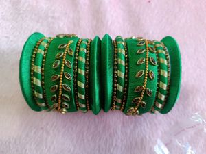Green Kundan Thread Bangles Set