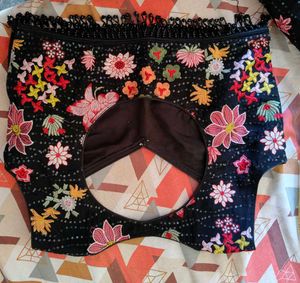 Lehnga With Full Sequence