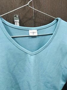 Teal V-Neck Cropped Long Sleeve Top