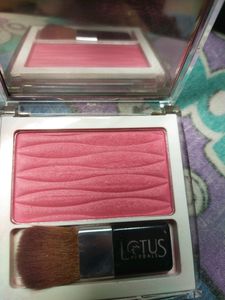 Blusher