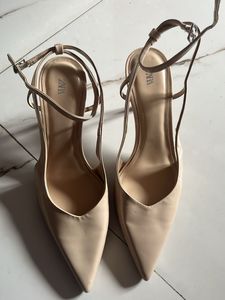 Pointed Heels SALEEEE