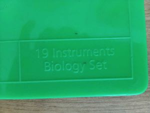 BIOLOGY DISSECTION SET