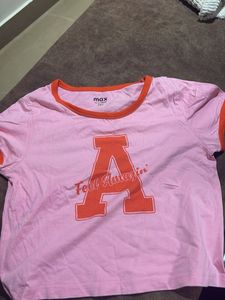 Pink 'Feel Amazin' Graphic T-Shirt