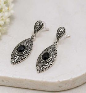 Vintage Silver Tone Black Stone Dangle Earrings