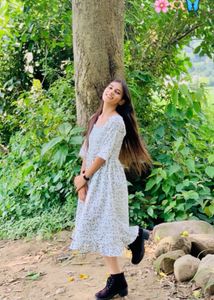 Flowy Floral Midi Dress