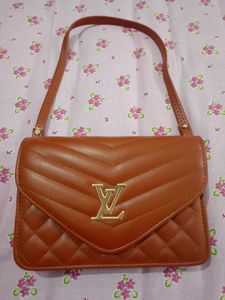 Stylish Brown Quilted Crossbody Bag