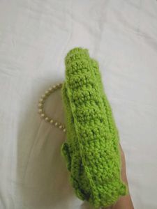 Crochet Flower Bag with Pearl Strap