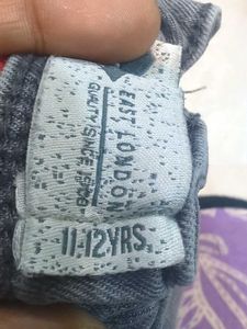 Stylish Gray Denim Jeans