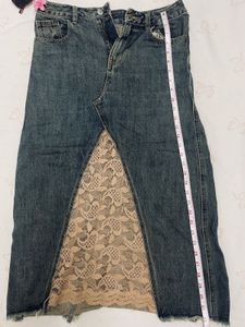 Vintage Lace midi skirt – Y2K
