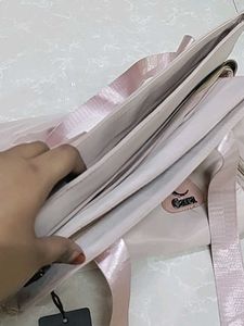 Chic Cara Handbag - Pink