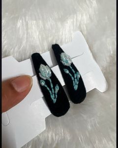 Embroidered Floral Hair Clips - Set of 2