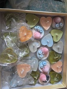 Cute Heart & Fruit Scented Candles(24pcs.)