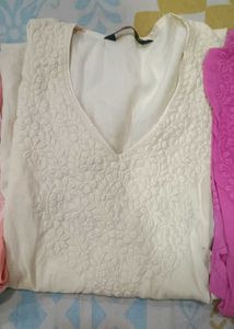 Beautiful Chikankari Kurti combo