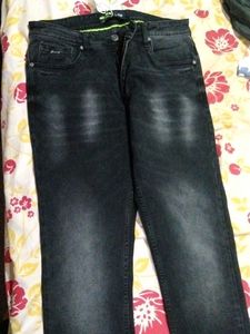 Men's Grey Washed Denim Jeans