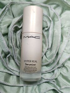 MAC Hyper Real Serumizer
