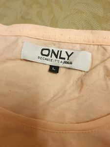 Stylish Peach Comfy Tee