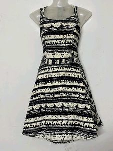 Monochrome Geometric Print Fit &amp; Flare Dress