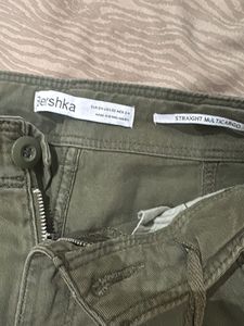 ❗Bershka❗ Olive cargo pants