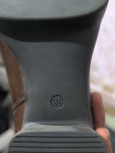 Stylish Brown Heeled Boots
