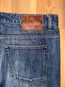 HUGO BOSS Men's Blue Wash Jeans